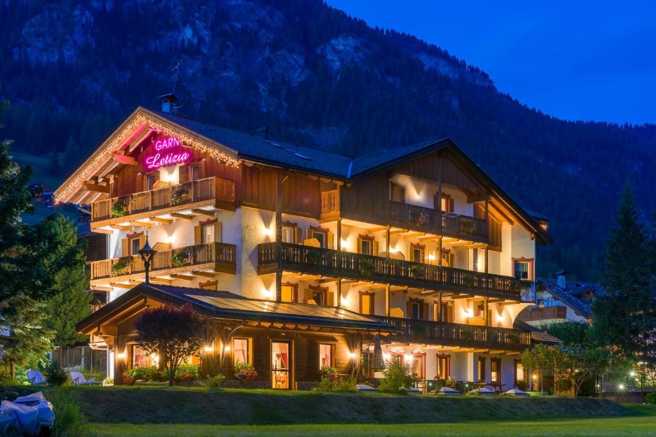Garni Letizia Panzió Campitello di Fassa Kültér fotó