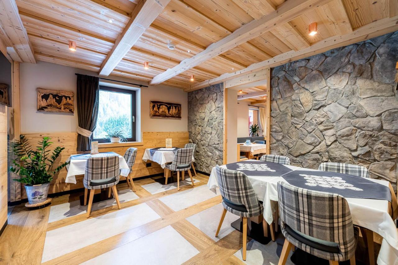 Garni Letizia Panzió Campitello di Fassa Kültér fotó